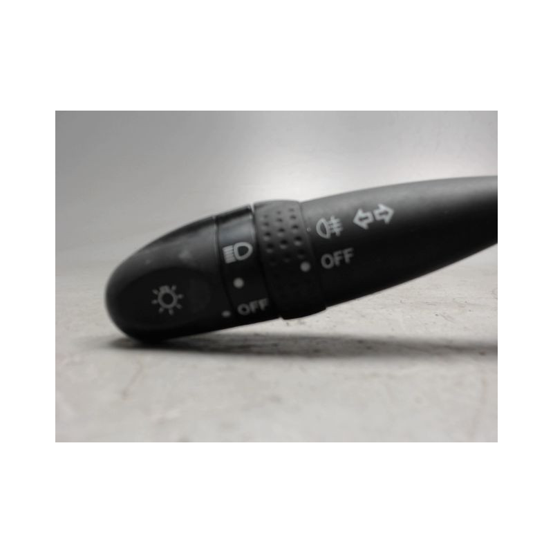 COMMANDE CLIGNOTANT SUZUKI SWIFT