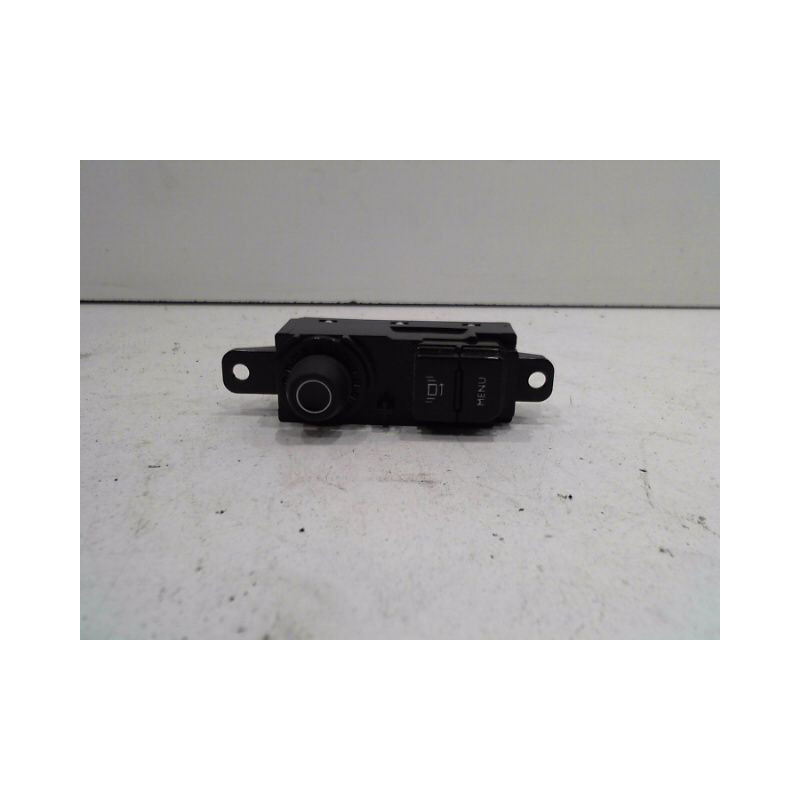 COMMANDE AUTORADIO PEUGEOT 208