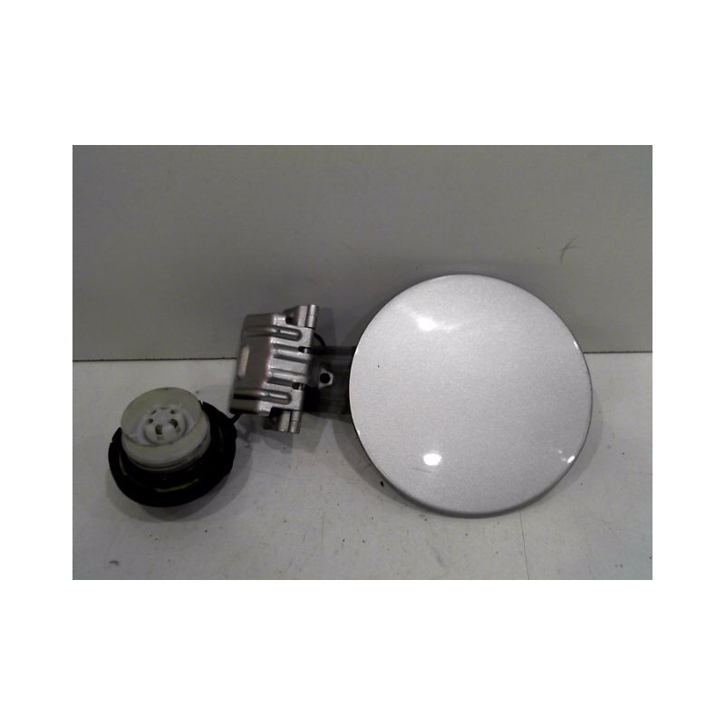 VOLET DE TRAPPE CARBURANT TOYOTA AURIS