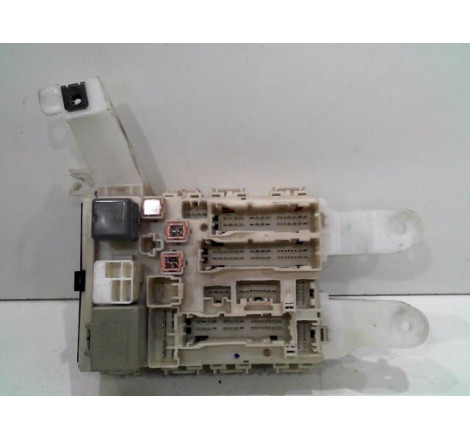 PLATINE FUSIBLE HABITACLE