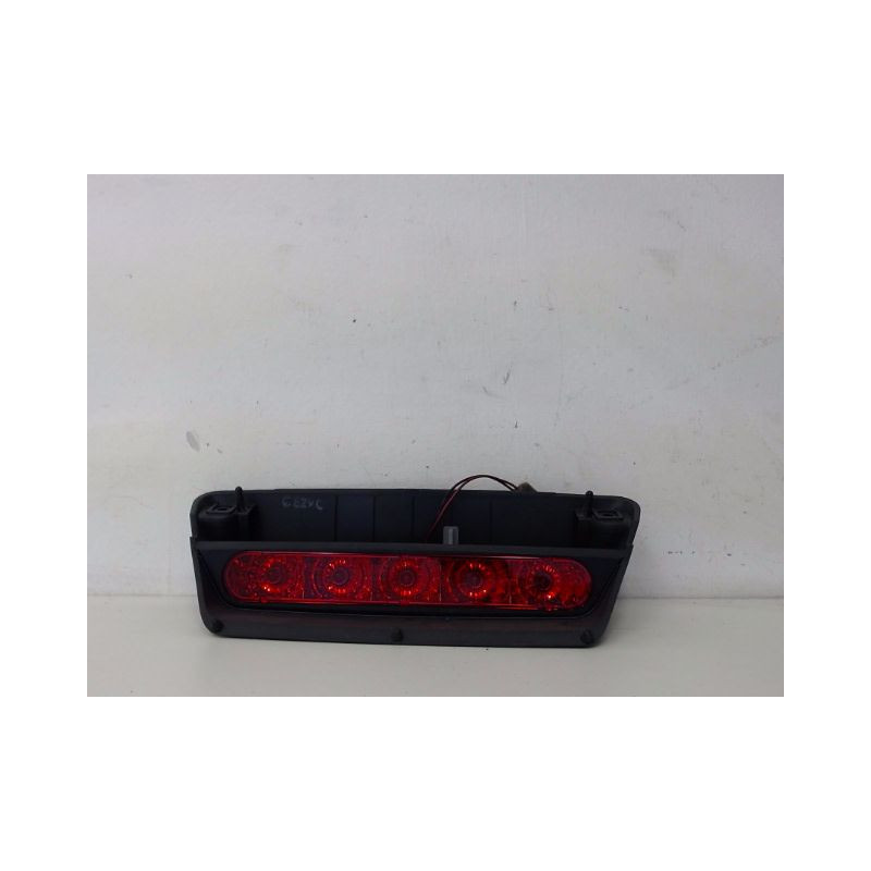 FEUX STOP SUPPLEMENTAIRE CHEVROLET SPARK