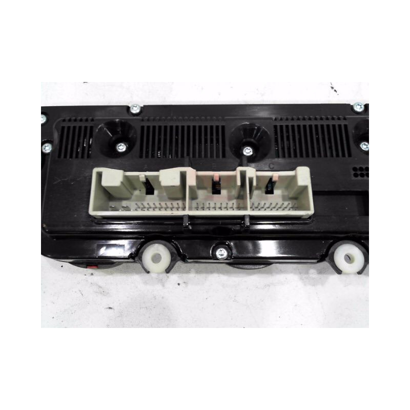 COMMANDE DE CHAUFFAGE VOLKSWAGEN PASSAT 2005-