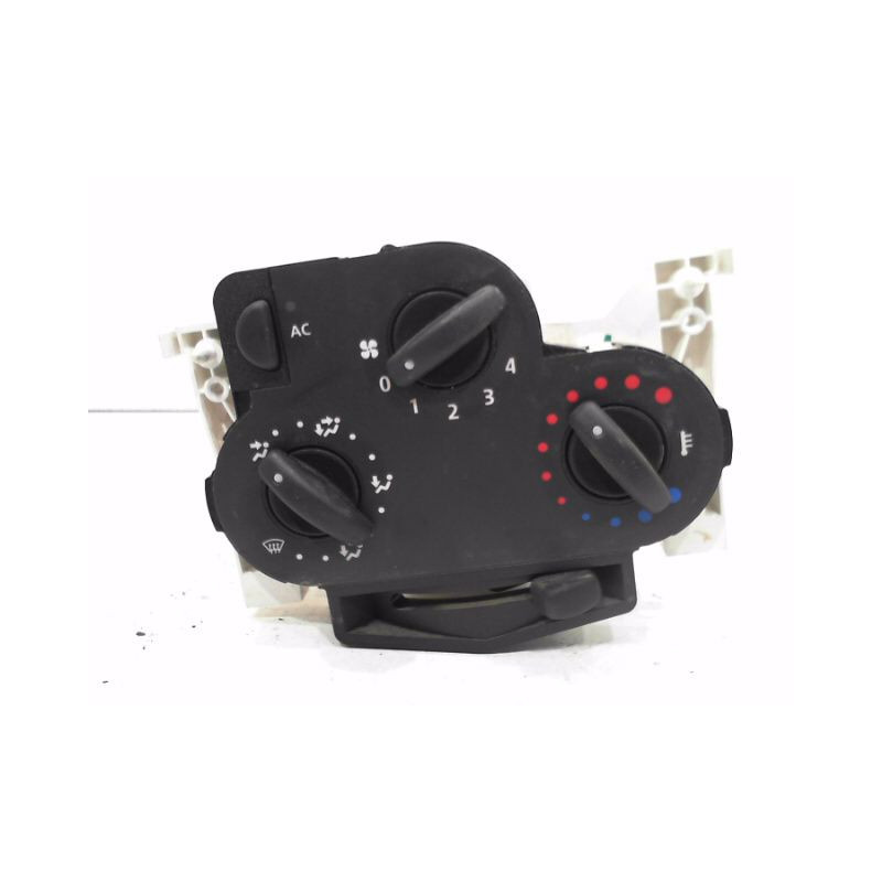 COMMANDE DE CHAUFFAGE DACIA LOGAN 4 P 05-08