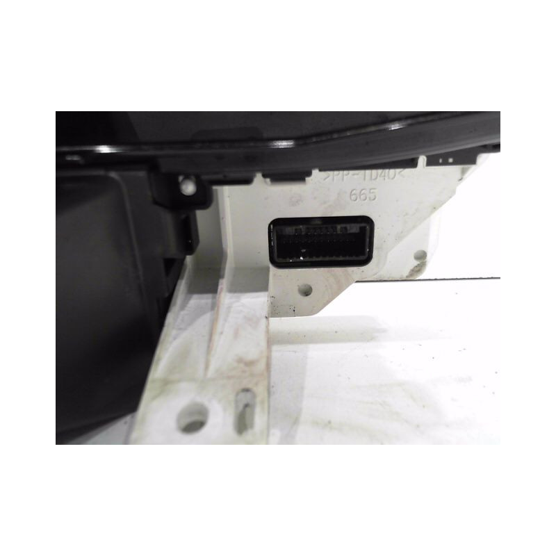 BLOC COMPTEURS TOYOTA YARIS