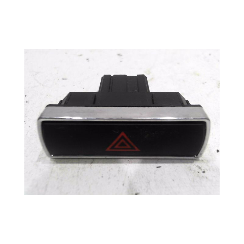 BOUTON DE WARNING FORD MONDEO