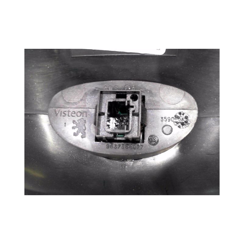 BOUTON DE WARNING PEUGEOT 206