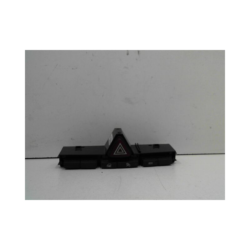 BOUTON DE WARNING OPEL CORSA