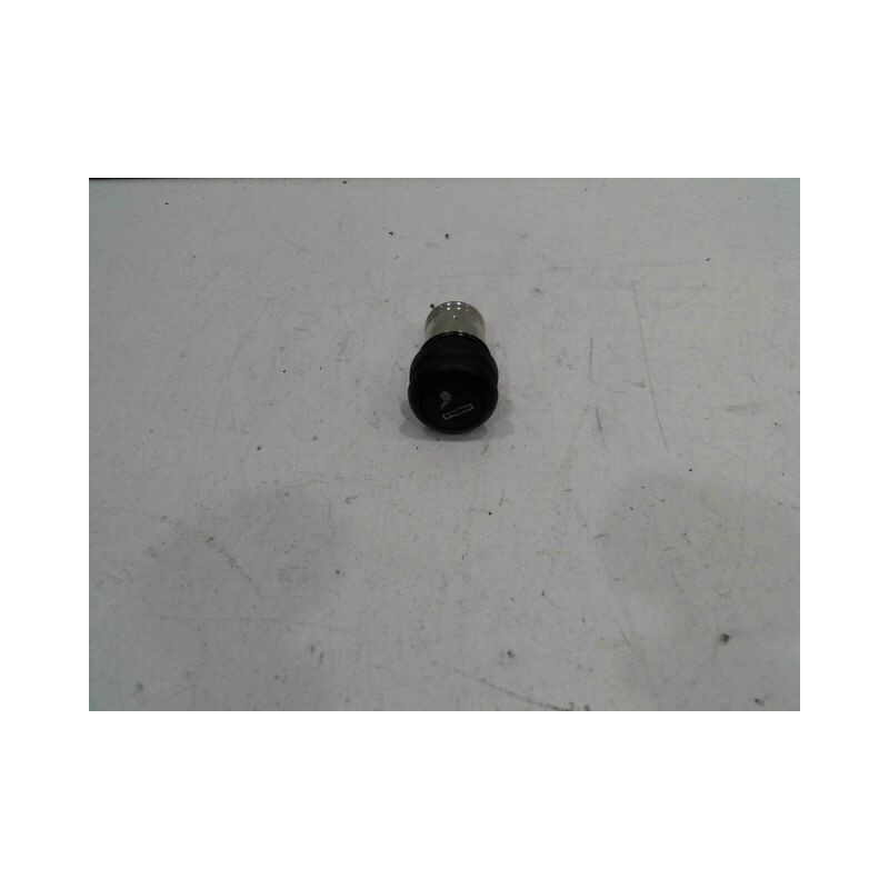 ALLUME CIGARE VOLVO S40 2004-
