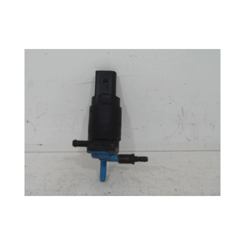 POMPE LAVE-GLACE AVANT MERCEDES CLASSE A