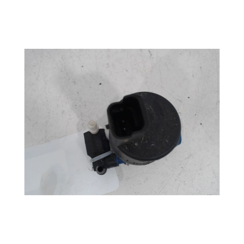 POMPE LAVE-GLACE AVANT RENAULT CLIO