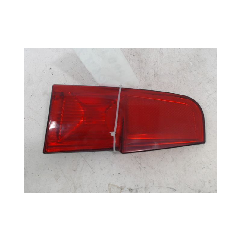FEU ARRIERE INTERIEUR DROIT FIAT PUNTO