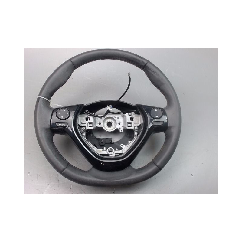 VOLANT DE DIRECTION PEUGEOT 108