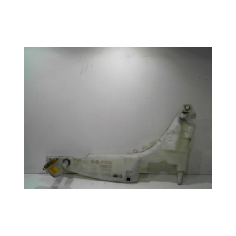 RESERVOIR LAVE-GLACE AVANT FORD FOCUS