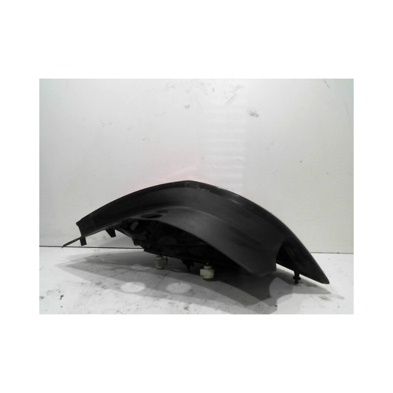 FEU ARRIERE GAUCHE  OPEL ASTRA 2004-