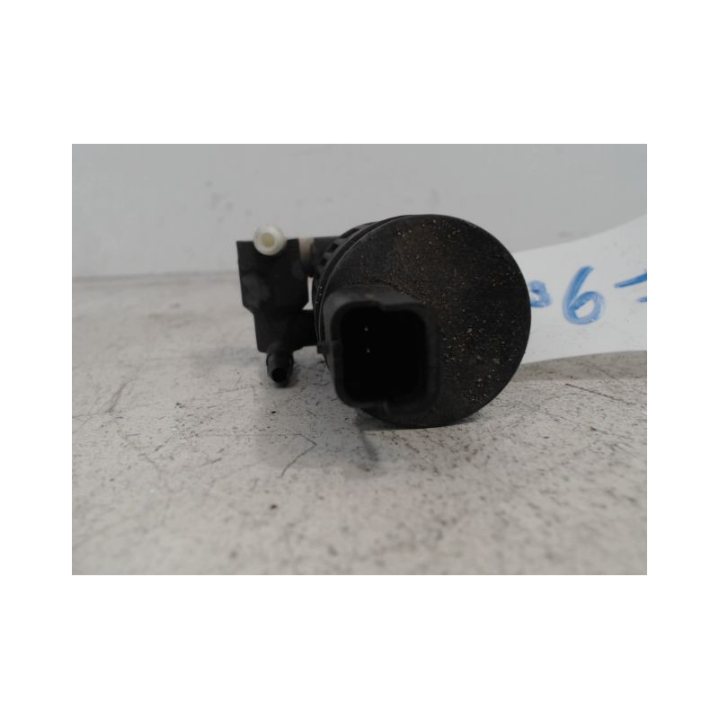 POMPE LAVE-GLACE AVANT RENAULT TWINGO