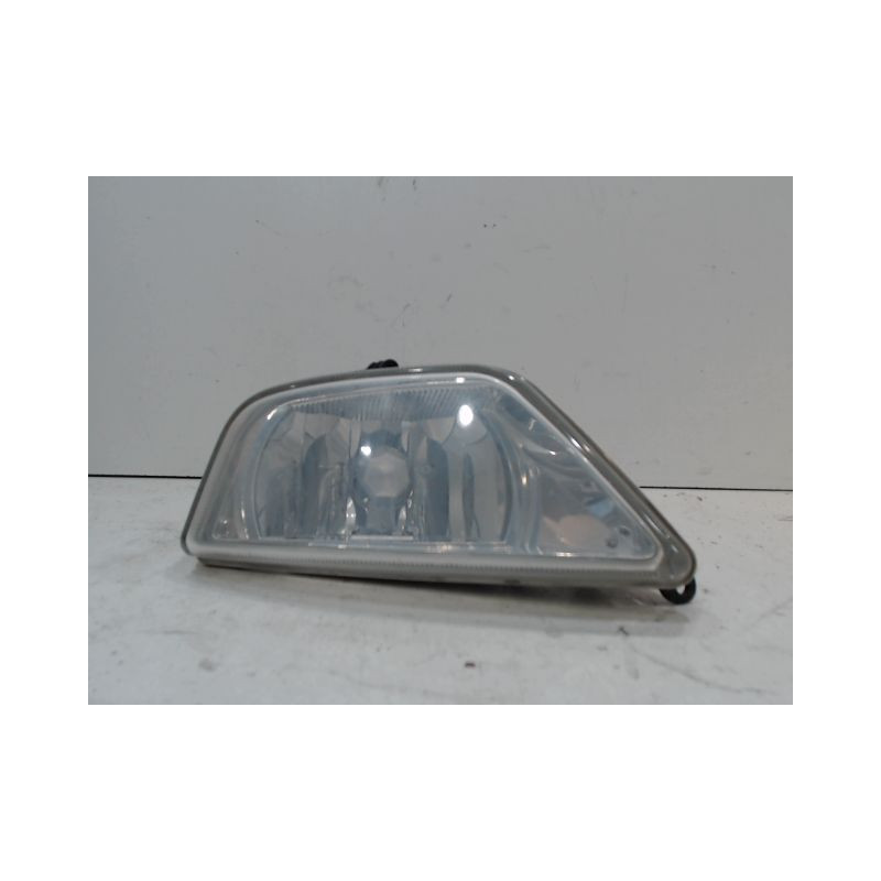 PHARE ANTIBROUILLARD AVANT GAUCHE FORD FOCUS