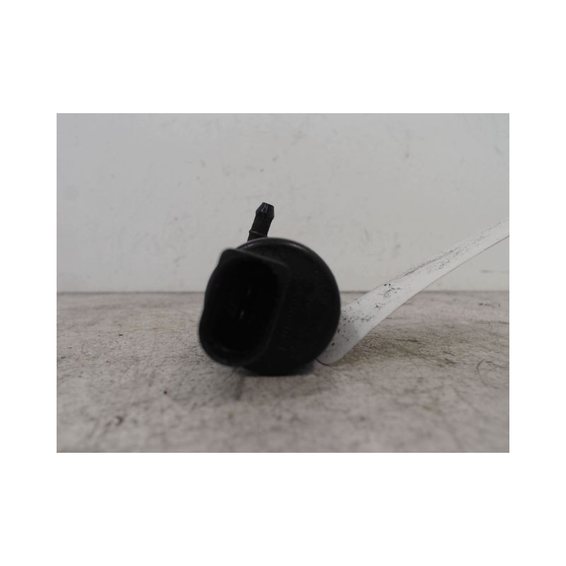POMPE LAVE-GLACE AVANT B.M.W. SERIE 5