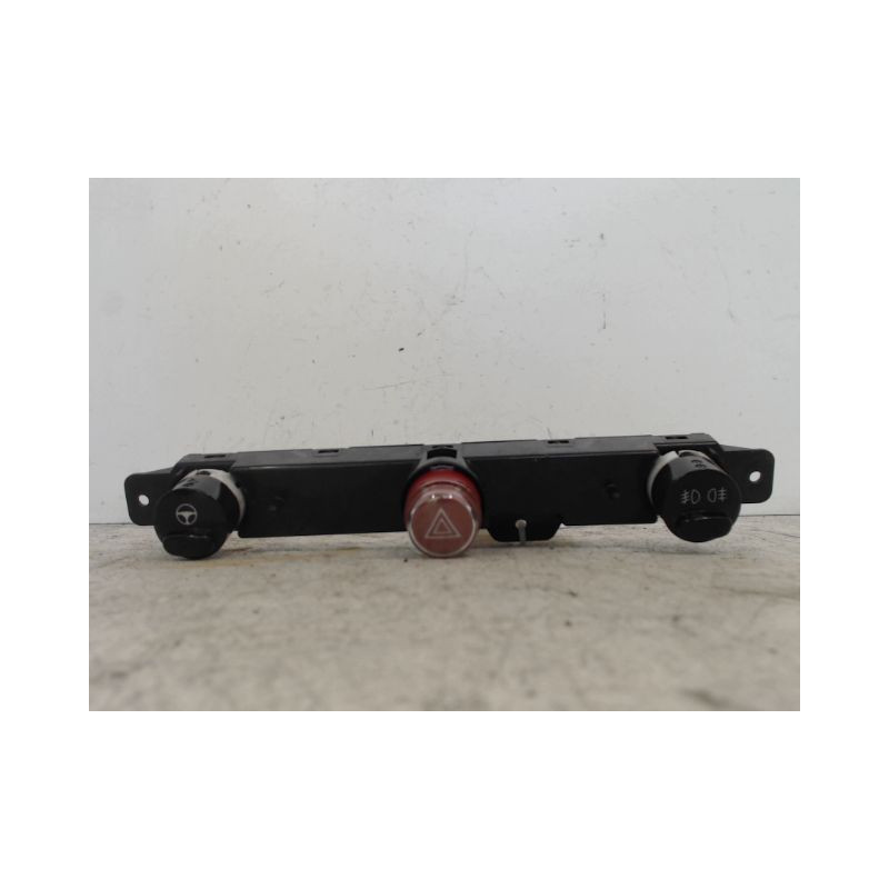 BOUTON DE WARNING FIAT 500