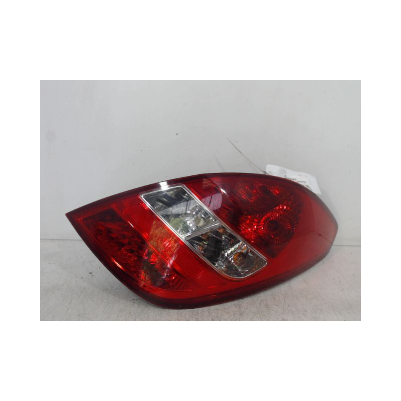 FEU ARRIERE DROIT HYUNDAI I20