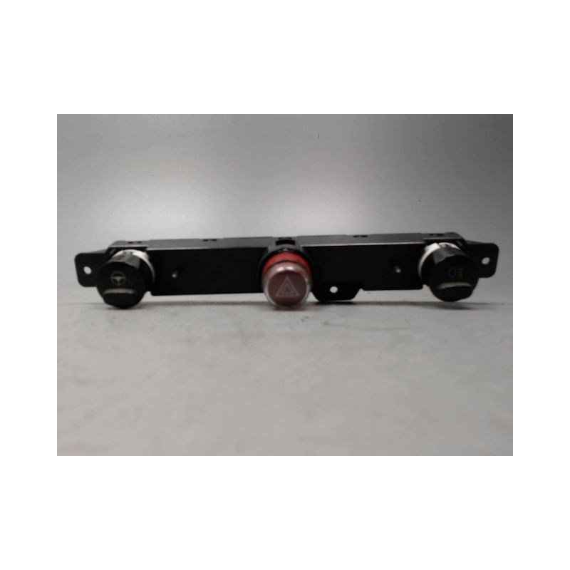 BOUTON DE WARNING FIAT 500