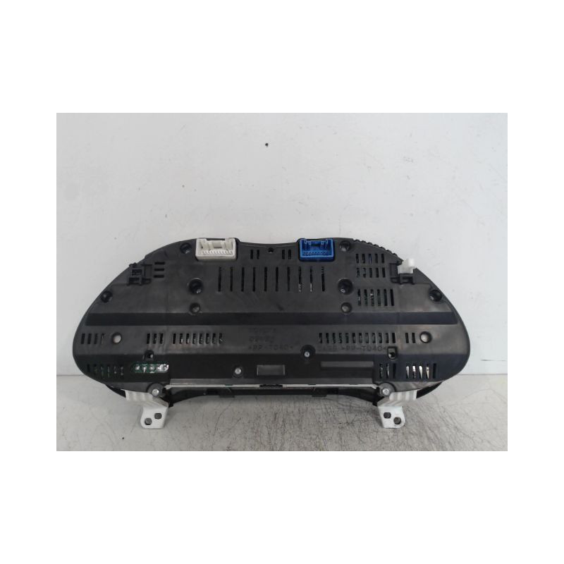 BLOC COMPTEURS TOYOTA AVENSIS