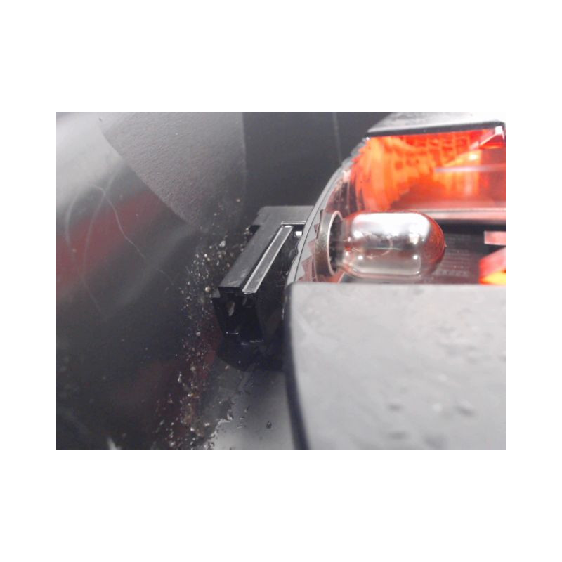 FEUX STOP SUPPLEMENTAIRE DACIA SANDERO