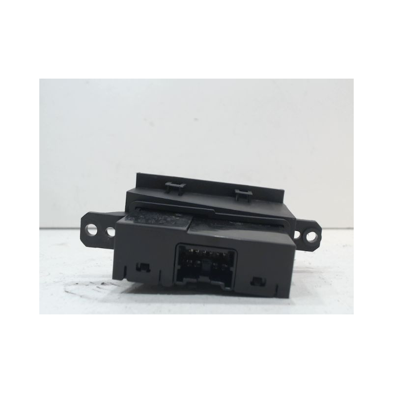 BOUTON DE WARNING SUZUKI SWIFT