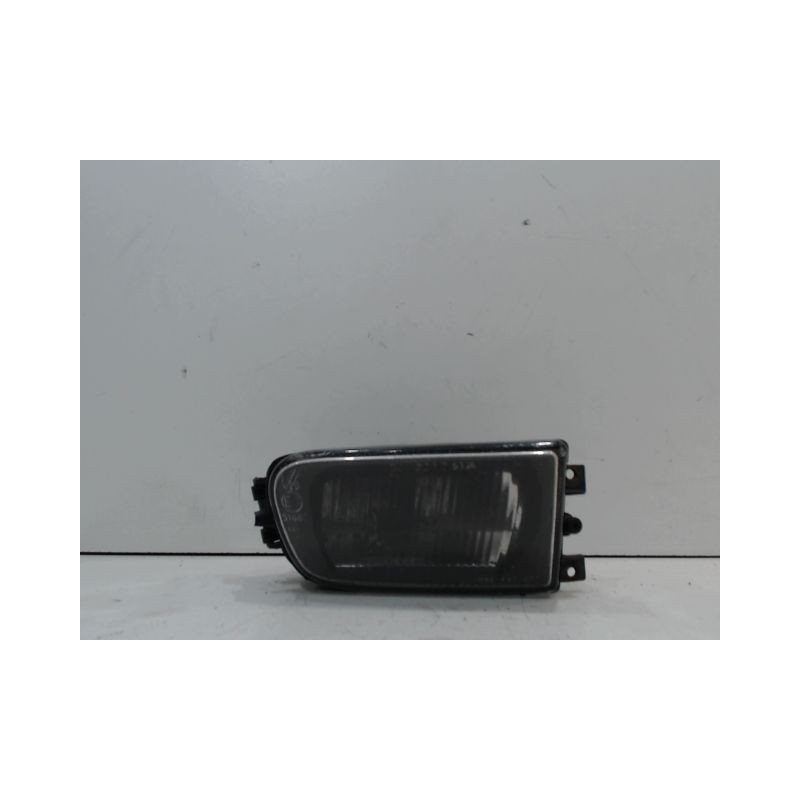 PHARE ANTIBROUILLARD AVANT DROIT B.M.W. SERIE 5