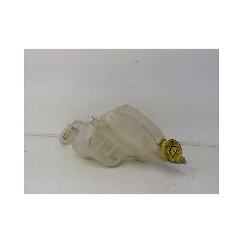 RESERVOIR LAVE-GLACE AVANT DODGE CALIBER
