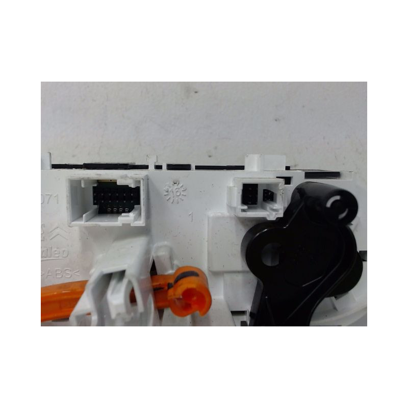 COMMANDE DE CHAUFFAGE PEUGEOT 208