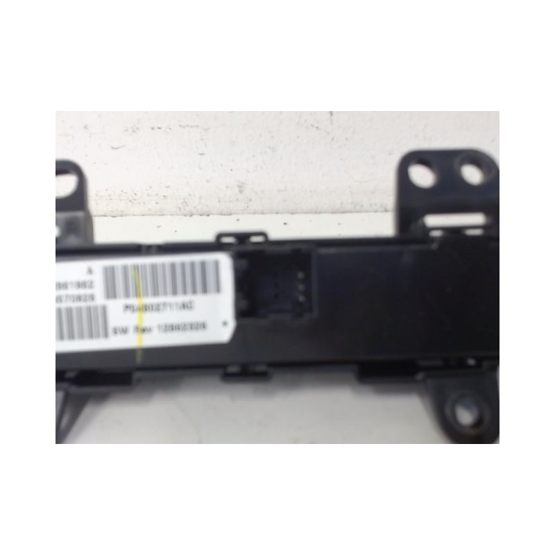 BOUTON DE WARNING DODGE CALIBER