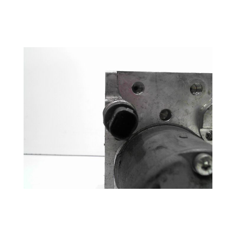 UNITE HYDRAULIQUE ABS TOYOTA AVENSIS