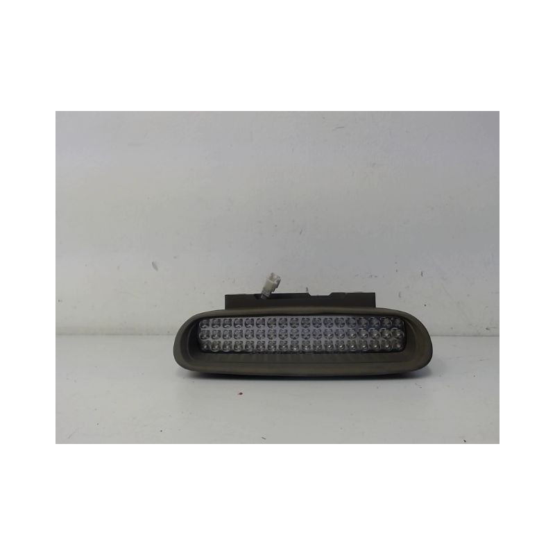 FEUX STOP SUPPLEMENTAIRE HYUNDAI SANTAFE