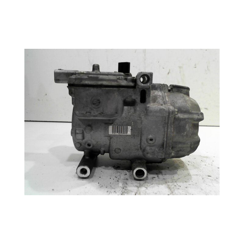 COMPRESSEUR AIR CONDITIONNE TOYOTA YARIS