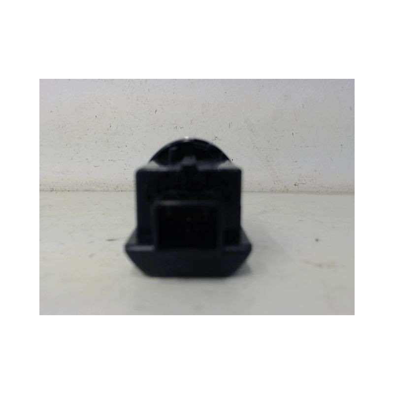 BOUTON DE DEMARRAGE TOYOTA YARIS
