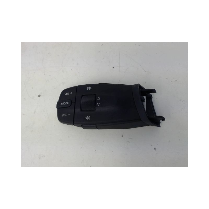 COMMANDE AUTORADIO SEAT IBIZA