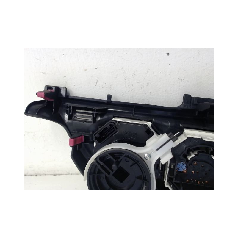 COMMANDE DE CHAUFFAGE TOYOTA YARIS