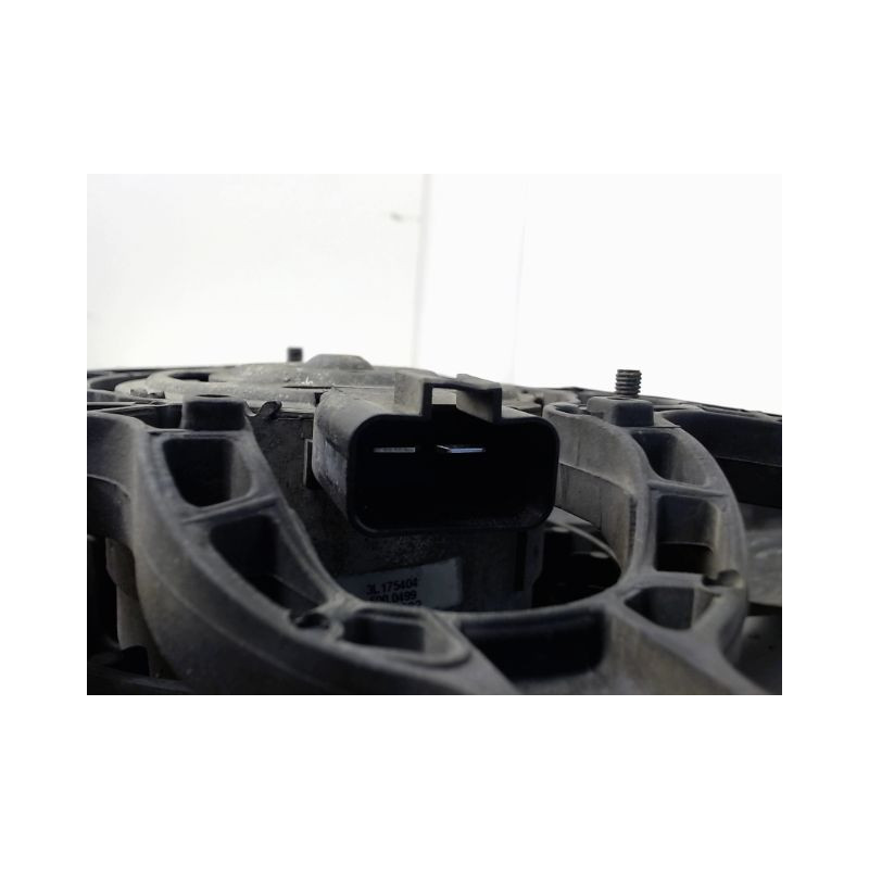 MOTEUR VENTILATEUR RADIATEUR OPEL CORSA