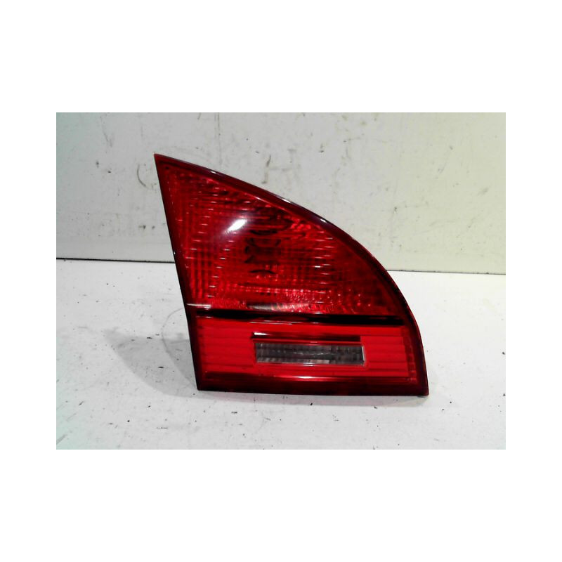 FEU ARRIERE INTERIEUR GAUCHE KIA VENGA