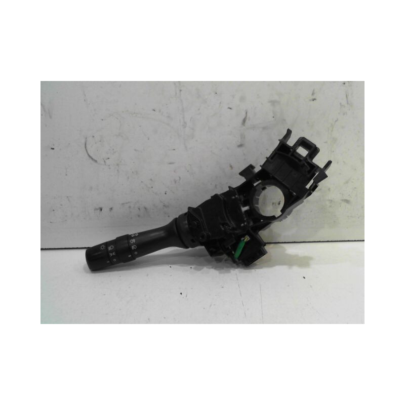 COMMANDE CLIGNOTANT TOYOTA YARIS