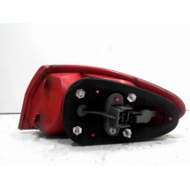 FEU ARRIERE GAUCHE  ALFA ROMEO 147