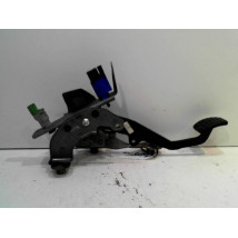 PEDALE EMBRAYAGE RENAULT CAPTUR