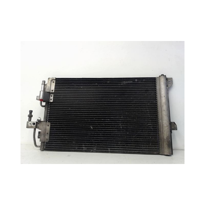 CONDENSEUR CLIMATISATION OPEL ZAFIRA
