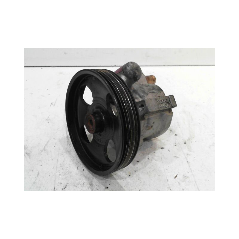 POMPE DIRECTION ASSISTEE RENAULT LAGUNA