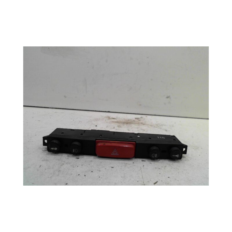 BOUTON DE WARNING ALFA ROMEO 147