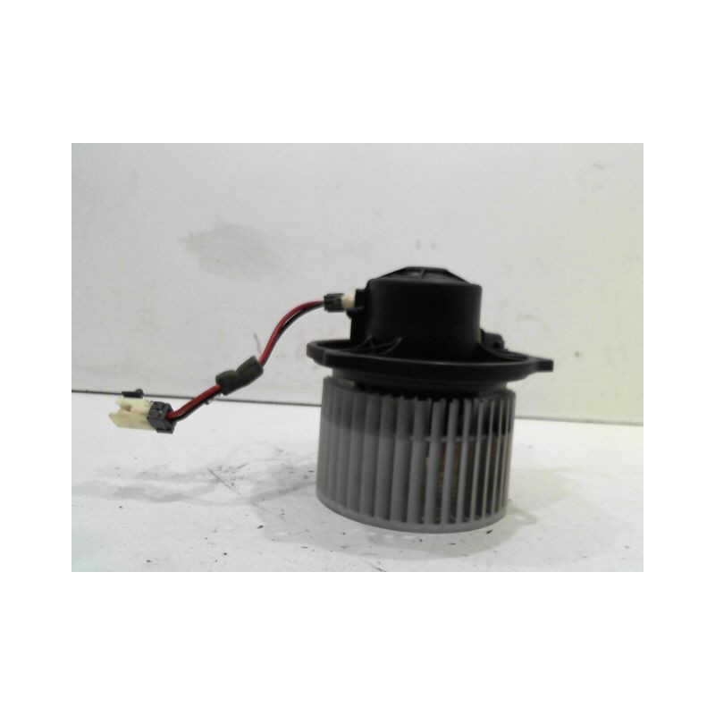 MOTEUR VENTILATEUR CHAUFFAGE KIA CEE-D