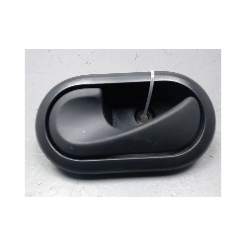 POIGNEE INTERIEURE PORTE ARRIERE GAUCHE DACIA SANDERO 2008-