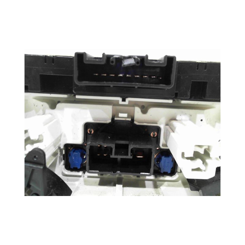 COMMANDE DE CHAUFFAGE DAIHATSU MATERIA