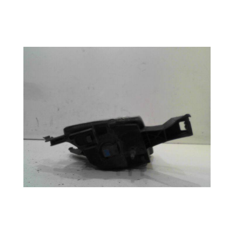 PHARE ANTIBROUILLARD AVANT DROIT PEUGEOT 407