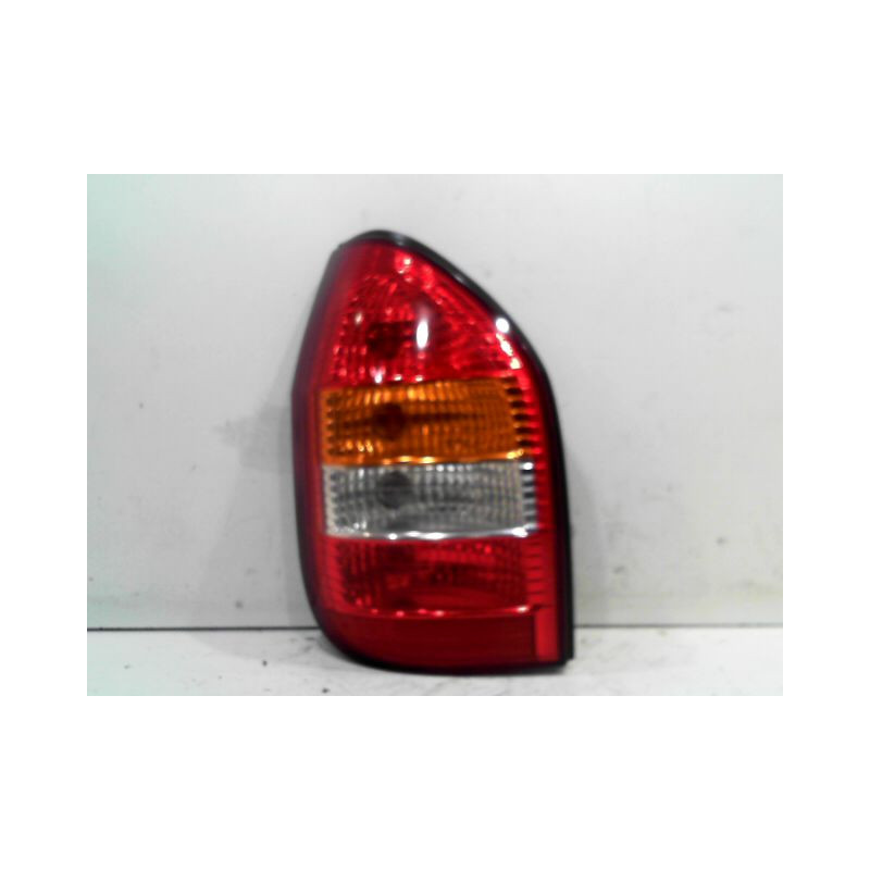FEU ARRIERE GAUCHE  OPEL ZAFIRA